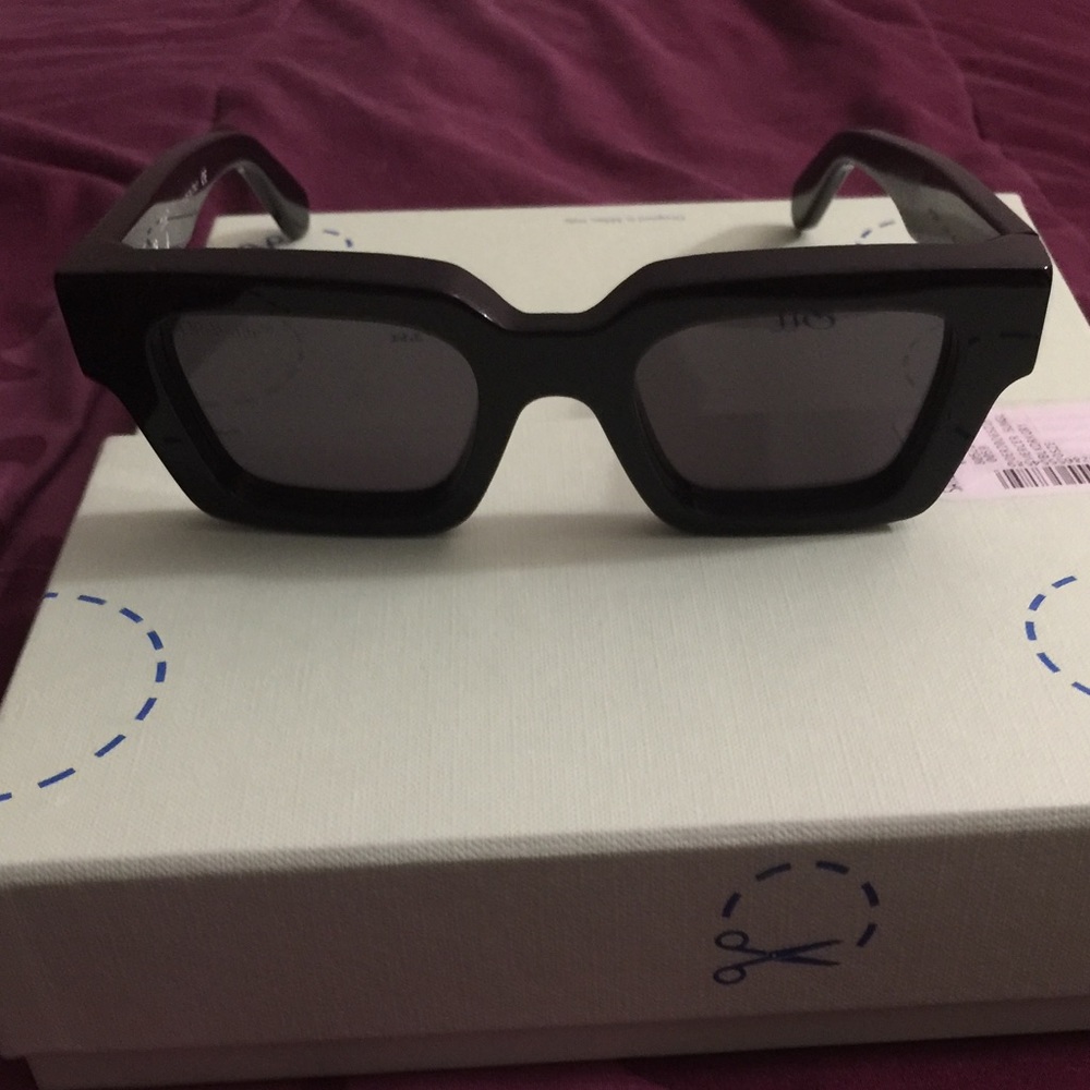 Off white Mercer Sunglasses